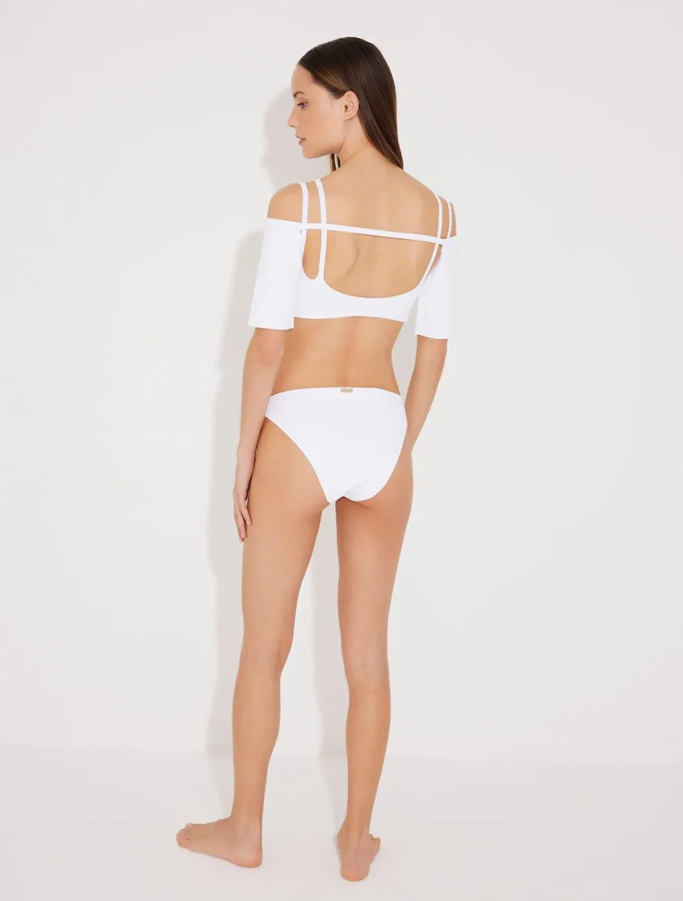 Demet Özdemir - Erie White Bikini Top
